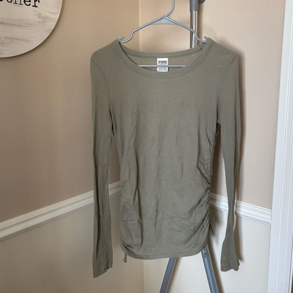 Set of Four Long Sleeve Shirts Size Small - Picture 5 of 9